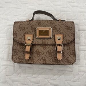 VINTAGE Guess handbag/crossbody purse